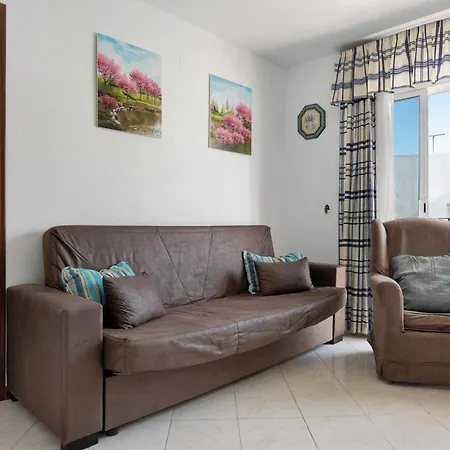 Mercedes Апартаменти *