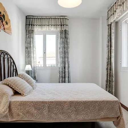 Mercedes * Conil De La Frontera