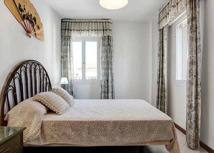 Mercedes * Conil De La Frontera