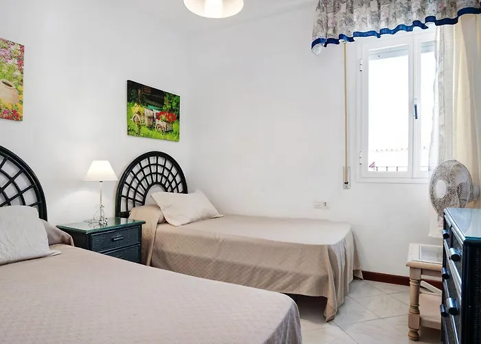 Mercedes Коніль-де-ла-Фронтера